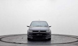 Volkswagen Polo TSI 1.2 Automatic 2017 Hitam 3