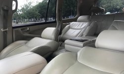Lexus LX 570 2010 Facelift Siap Pakai 9