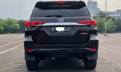Toyota Fortuner 2.4 VRZ AT 2016 Siap Pakai 6