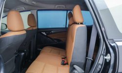  2016 Toyota KIJANG INNOVA G 2.0 9