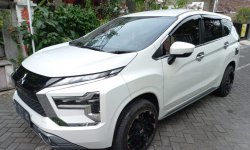Mitsubishi Xpander Sport A/T 2022 Putih km 6 ribu 1