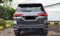 Km19rb toyota fortuner vrz trd abu 2021 tangan pertama cash kredit bisa 12
