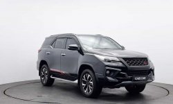 Toyota Fortuner 2.4 TRD AT 2018 1