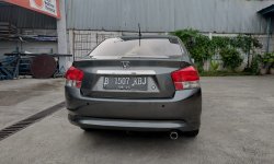 Honda City E at 6