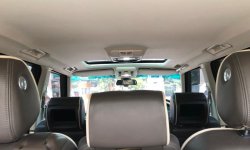 Land Rover Range Rover Autobiography 5.0L V8 2012 Putih 8