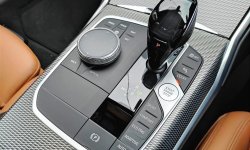 BismillahirrohmanirrohimSale BmW 330i M Sport Edition - 2020 - Sunroof Like New !!! 8