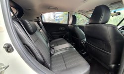 Km33rb Honda HR-V E Mugen 2017 putih cash kredit proses bisa 8