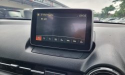 Mazda 2 R AT 2016 Hatchback Istimewa Terawat 5