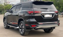 Toyota Fortuner VRZ TRD 2017 Termurah 6