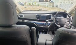 Honda Odyssey Prestige 2.4 2018 Silver 12