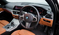 BMW 3 Series 330i 2019 6