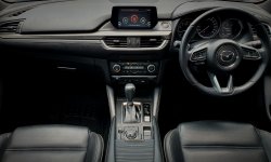 Mazda 6 Elite Estate Merah 2018 sunroof km 35rb cash kredit proses bisa dibantu 7