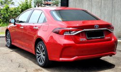 Toyota Corolla Altis Hybrid A/T 2019 merah km 39rb recordcash kredit proses bisa dibantu 4