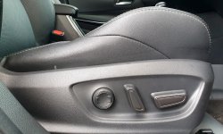 Toyota Corolla Altis V AT 2022 hitam km 9 rb cash kredit proses bisa dibantu 14