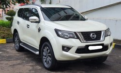 Nissan Terra 2.5L 4x2 VL AT 2019 putih km36rb record diesel cash kredit proses bisa dibantu 1