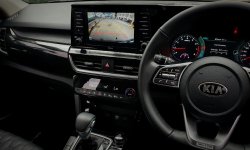 Km13rb Kia Seltos EX Plus 2020 putih matic record sunroof cash kredit proses bisa dibantu 14