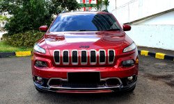 Jeep Cherokee Trailhawk AWD 2015 merah km 51rban siap pakai cash kredit proses bisa dibantu 2