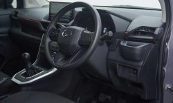 Daihatsu Xenia 1.3 R Deluxe MT 2021 Silver (Terima Cash Credit dan Tukar tambah) 12