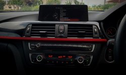 BMW 3 Series 320i Sport 2015 coklat pajak panjang cash kredit proses bisa dibantu 9