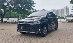 Toyota Veloz 1.5 A/T 2021 Hitam Istimewa Terawat 1