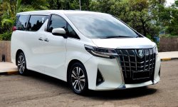 Toyota Alphard 2.5 G A/T 2019 atpm putih record sunroof cash kredit proses bisa dibantu 2