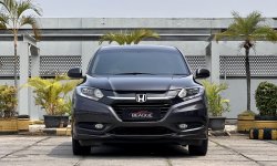 Honda HRV Prestige 2015 low KM asli 3