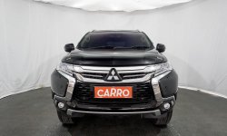Mitsubishi Pajero Sport 2.4 Dakar Ultimate 4X2 AT 2019 Hitam 2