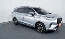 Toyota Veloz Q TSS AT 2022 Silver 1