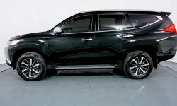 Mitsubishi Pajero Sport 2.4 Dakar Ultimate 4X2 AT 2019 Hitam 4