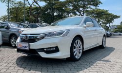 Honda Accord 2.4 VTi-L 2016 2