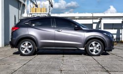 Honda HR-V E CVT 2018 Abu-abu Pajak Panjang 15