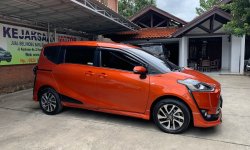 Toyota Sienta Q 1.5cc Automatic Th.2017 6