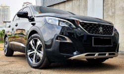 LOW MILES Peugeot 300 GT line Facelift AT 2018 Black 4