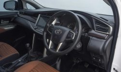 Toyota Kijang Innova V 2.0 manual 2019 8