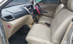 Daihatsu Xenia 1.3 R Deluxe AT 2013 8
