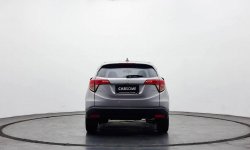 Honda HR-V 1.5L E CVT 2018 DP 20 Juta 2