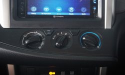Toyota Kijang Innova 2.0 G 6