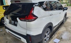 Mitsubishi Xpander Cross Premium Package AT 2021 Putih 4