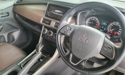 Mitsubishi Xpander Cross Premium Package AT 2021 Putih 6