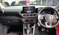 Daihatsu Rocky 1.0 R Turbo ADS Two Tone Matic 2021 Merah Hitam Km 29rban Mulus Siap Pakai 4