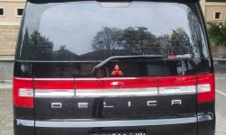 Mitsubishi Delica 2014 3