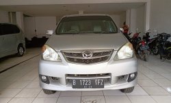 Jual cepat , NEGO termurah Daihatsu Xenia Xi DELUXE+ 2010 Silver 1