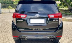 Toyota Kijang Innova 2.0 G AT 2020 Hitam 5