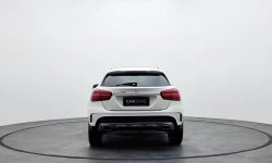 Jual mobil Mercedes-Benz GLA 200 2018 DP 10% 3