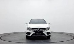 Jual mobil Mercedes-Benz GLA 200 2018 DP 10% 5