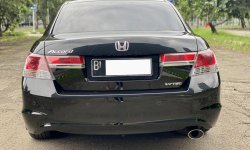 Honda Accord 2.4 VTi-L AT 2011 Hitam 5