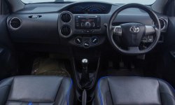 Toyota Etios Valco G 2015 6
