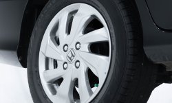 HONDA NEW MOBILIO (CRYSTAL BLACK PEARL)  TYPE E MINOR CHANGE FACELIFT 1.5 M/T (2017) 11