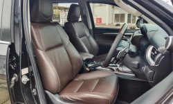Toyota Fortuner 2.4 VRZ AT 2018 Hitam 4