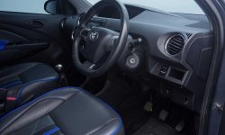 Toyota Etios Valco G 2015 13